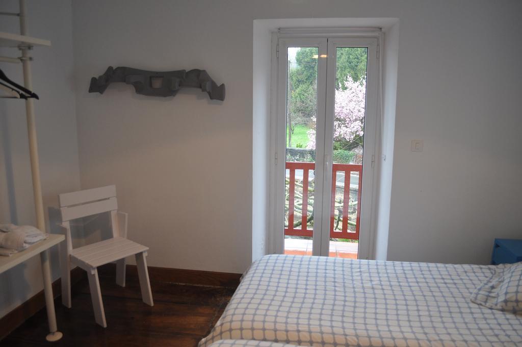 Hostal Auzoa Bera  Extérieur photo